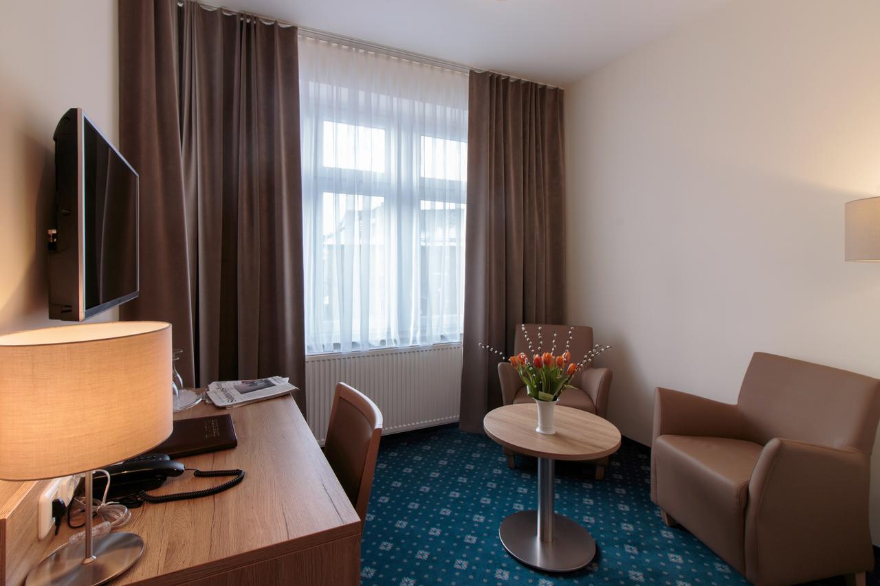 Hotel Heldt 巴特皮尔蒙特 外观 照片